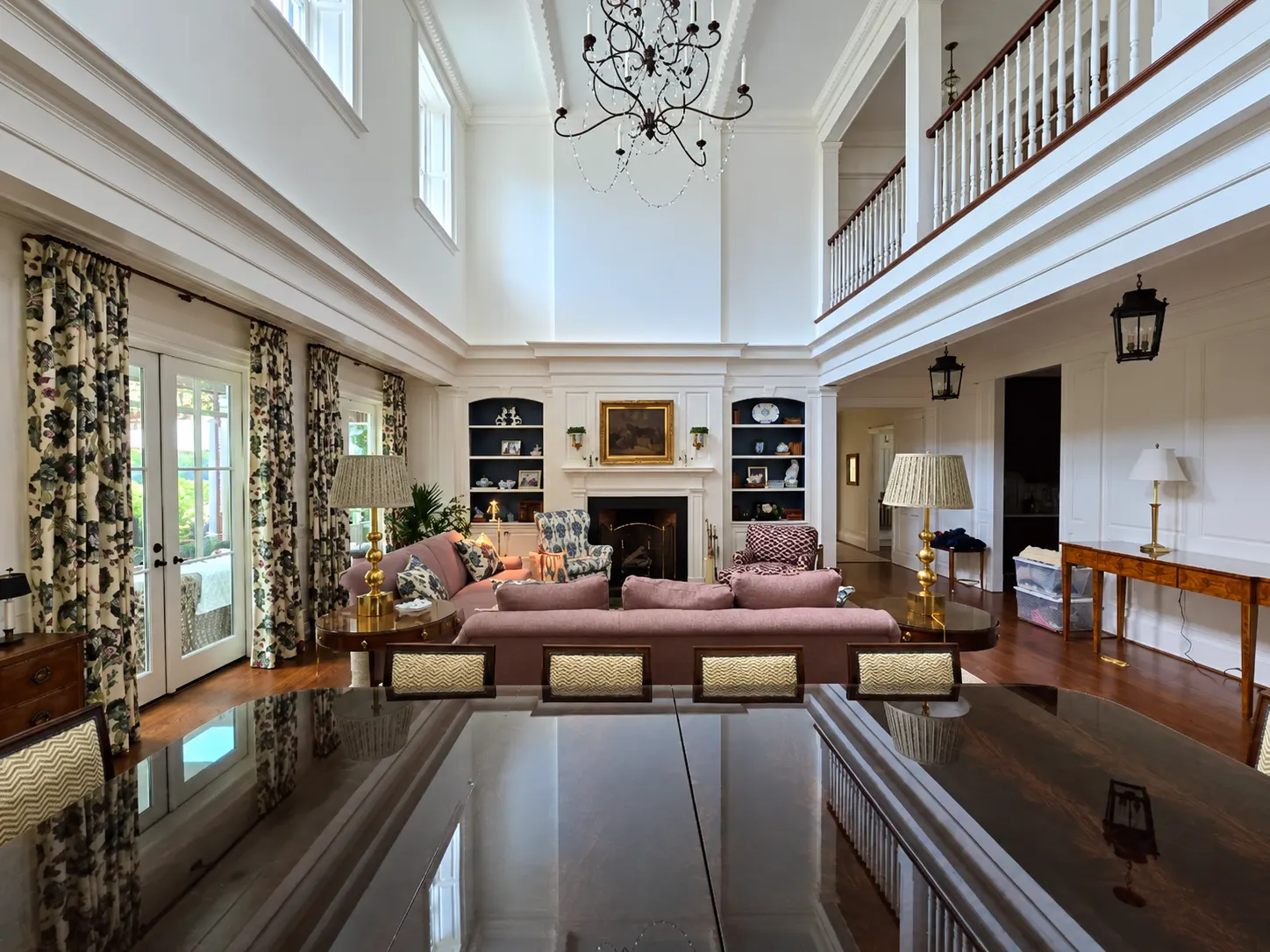 Alvarez' Painting — painter in Charlottesville